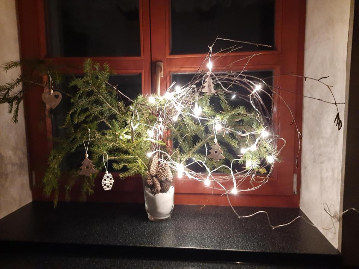 Chata nad lázeňským údolím Luhačovice Exterior foto